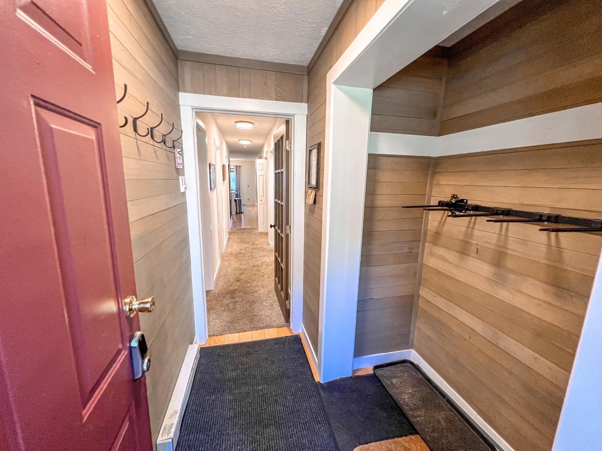 Remodeled Summit Condo At Snowshoe - Modern & Cozy Exterior foto
